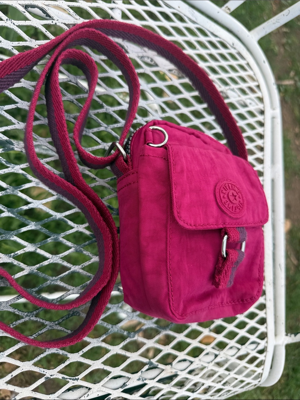 Kipling travel purse adjustable crossbody